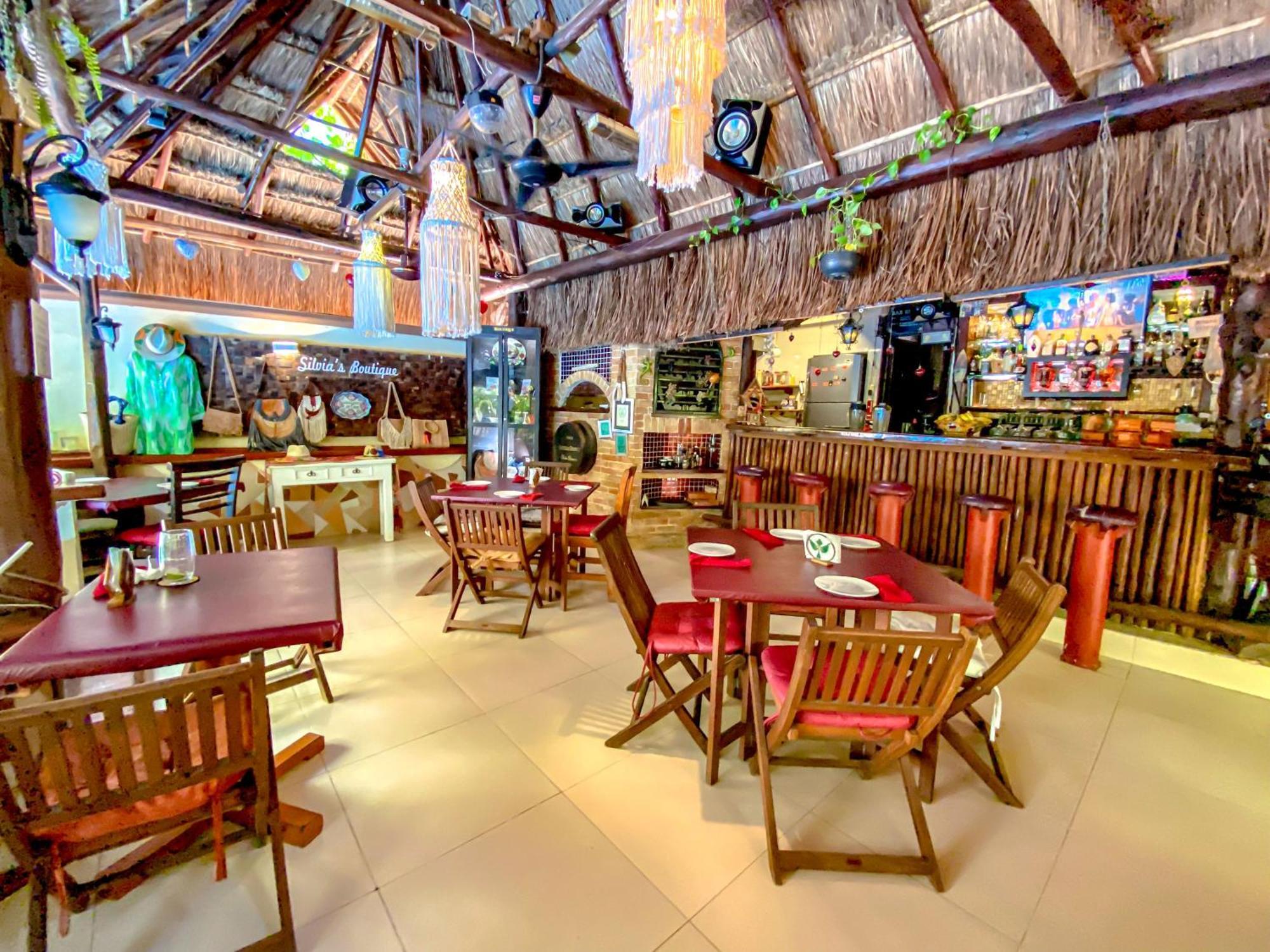 Cocos Cabanas Playa Del Carmen Adults Only Екстериор снимка