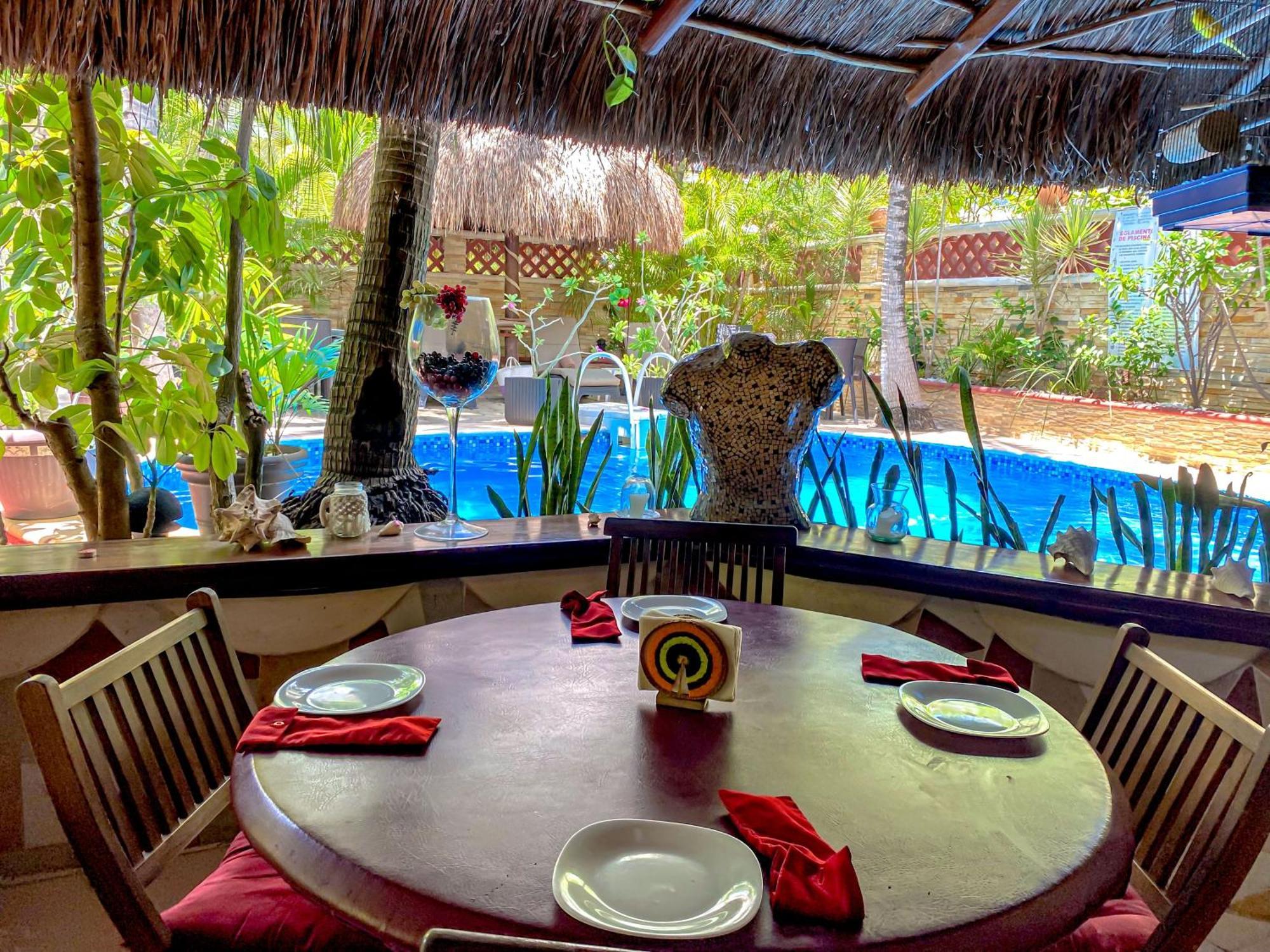 Cocos Cabanas Playa Del Carmen Adults Only Екстериор снимка