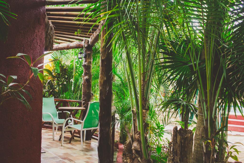 Cocos Cabanas Playa Del Carmen Adults Only Екстериор снимка